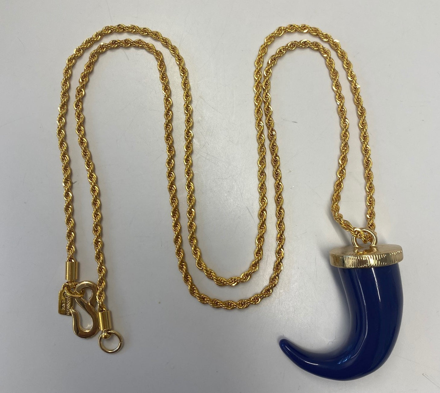 34" Small Lapis Tooth on Gold Chain