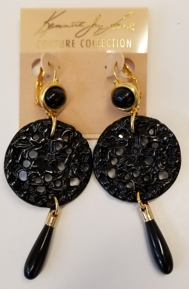 Black Top-Sm Carved Black-Black Drop Wire Earring