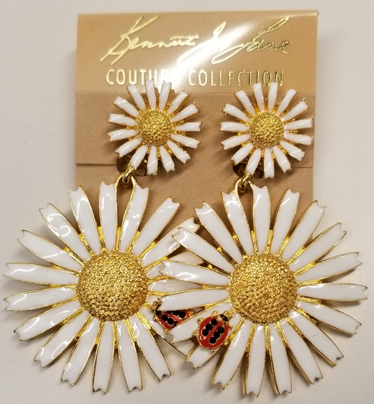 White Daisy Drop Clip Earring