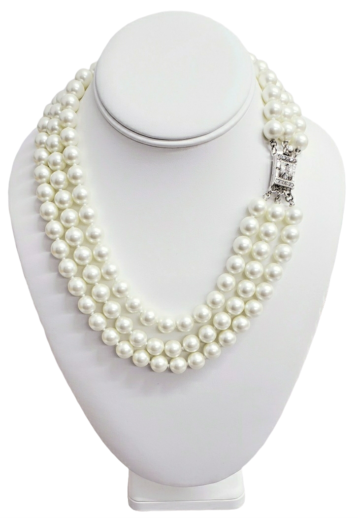 18" Jackie Onassis 3row 10mm Pearl Deco Clasp Neck