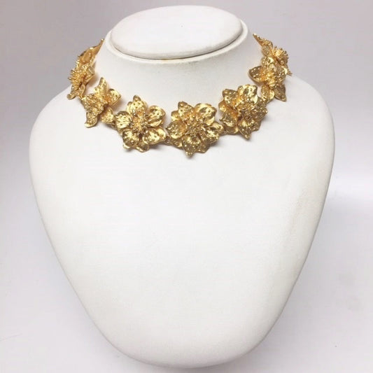 15.5" Satin Gold Dogwood Flower Necklace