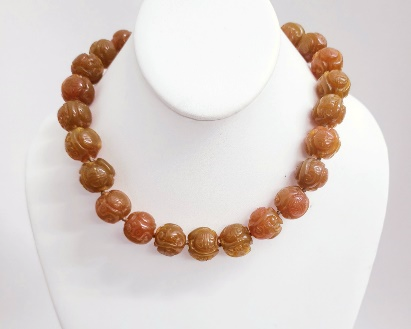 18" Dark amber carved necklace