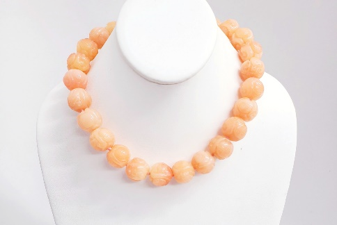 18" Light coral carved necklace